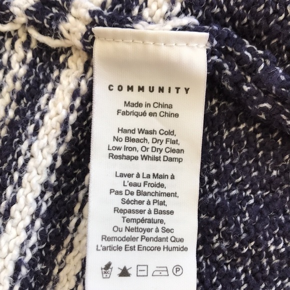 Aritzia Community Ionic Cape, oversized knitted cardigan, XXS - Picture 4 of 5